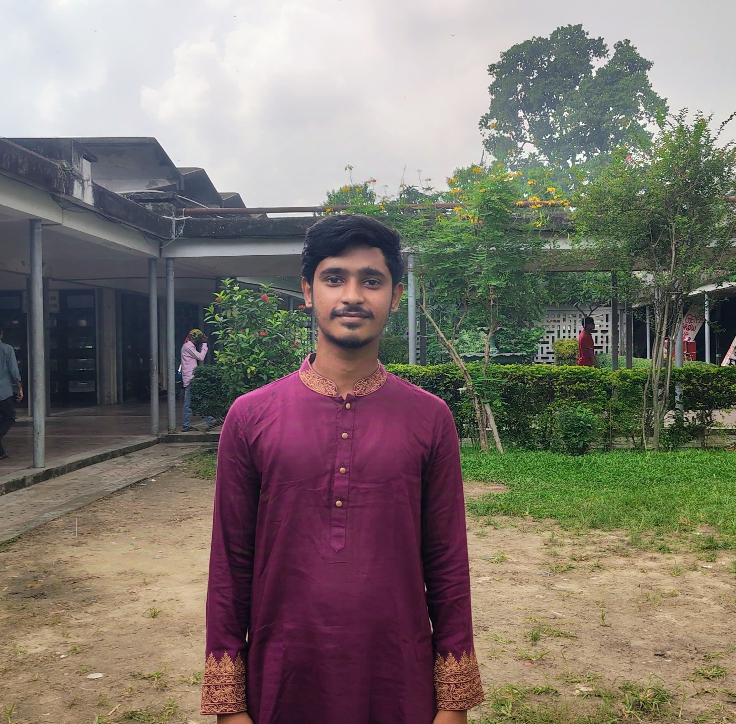 রবিউল আলম নাঈম 