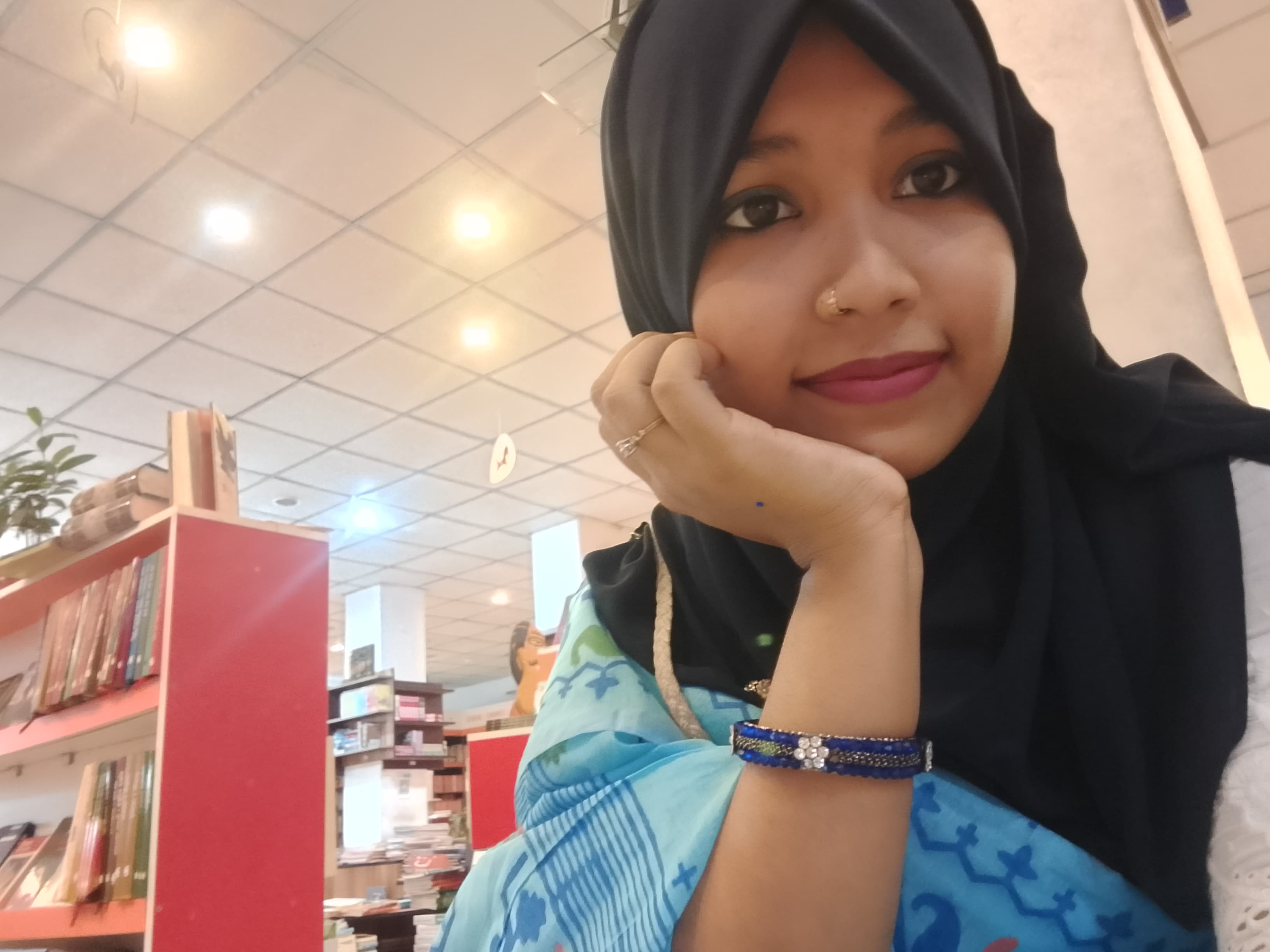 শাহিনূর