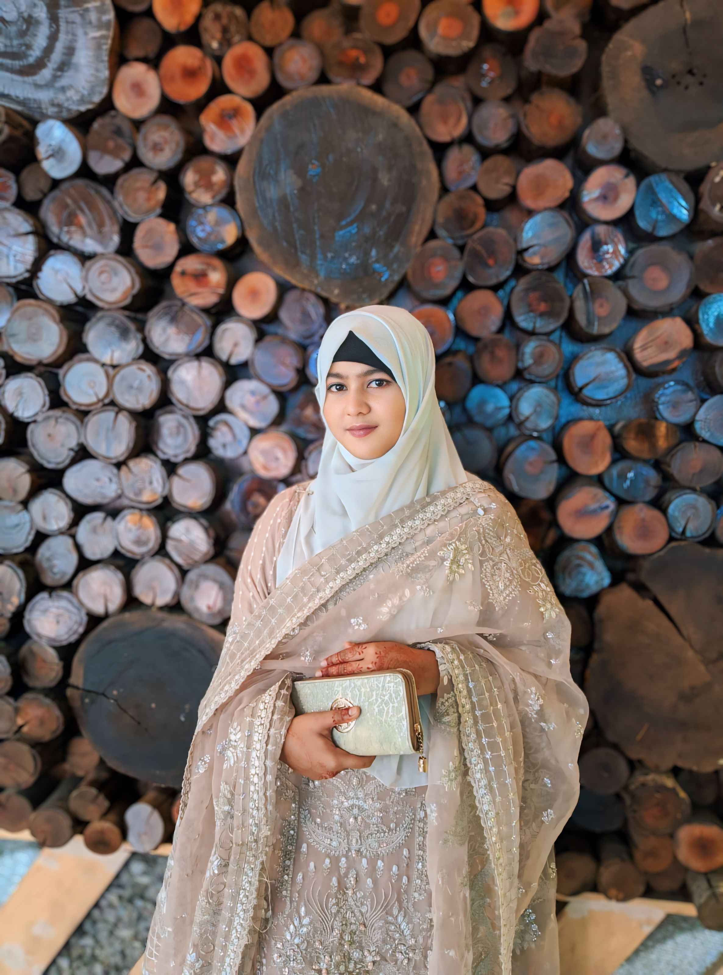 স্বর্ণালী আক্তার