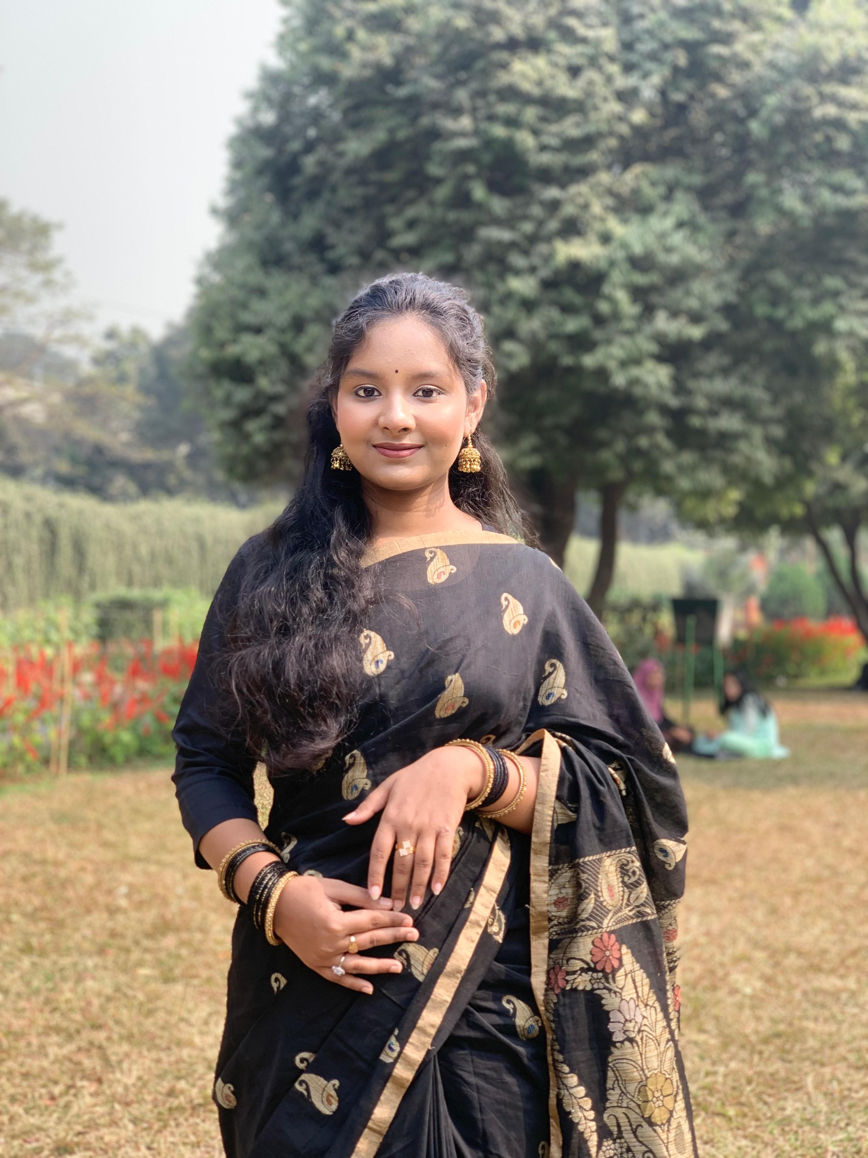 এলিনা আফরিন